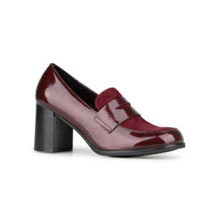 Chaussure flaneur à talon pour femme de la Marque Alberto. Fini verni pour une élégance supérieure