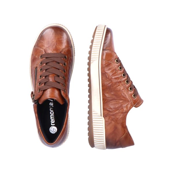 Chaussure pour Femme Remonte avec fermoir et lacets. Offre un ajustement personnalisé en plus de l'opportunité de l'enfiler rapidement.