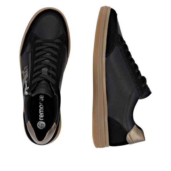 Chaussure pour Femme Remonte avec fermoir et lacets. Offre un ajustement personnalisé en plus de l'opportunité de l'enfiler rapidement.