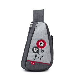 Sac bandoulière pour femme à porter au dos de la marque Jak’s. Lavable à la machine. Dimension 22 X 36 X 8 cm. Livraison gratuite partout au Canada avec un minimum de 80$ d’achat